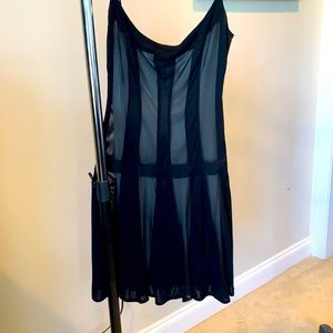 Cocktail spaghetti black dress.